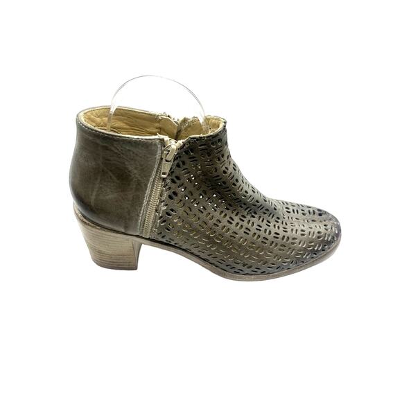 Stelle Monte Shoes - Stelle Monelle Perforated Women's Booties Sz 38